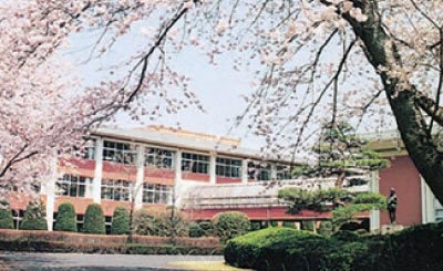 愛国学園大学附属